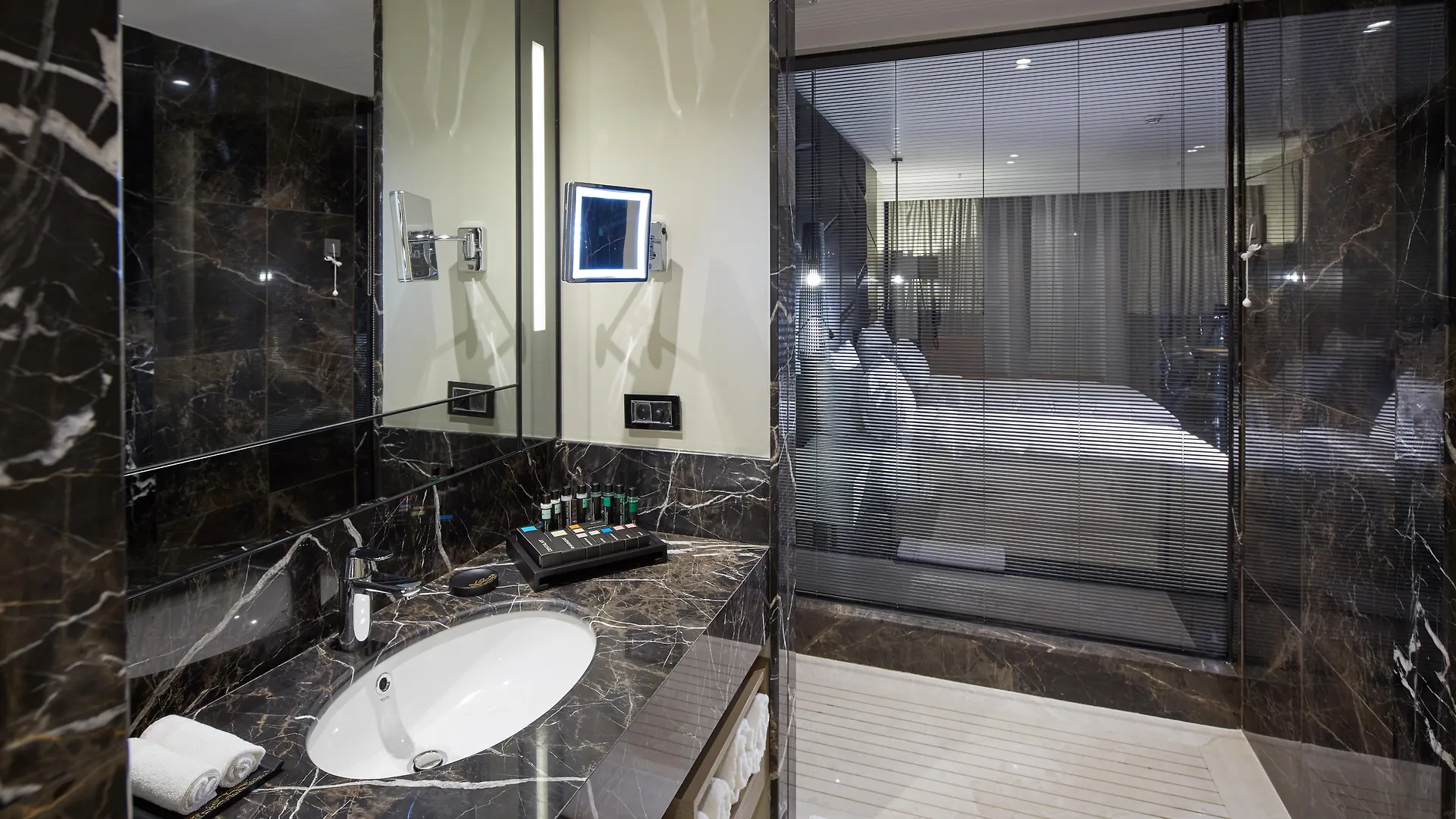 Pullman Istanbul Hotel & Convention Center