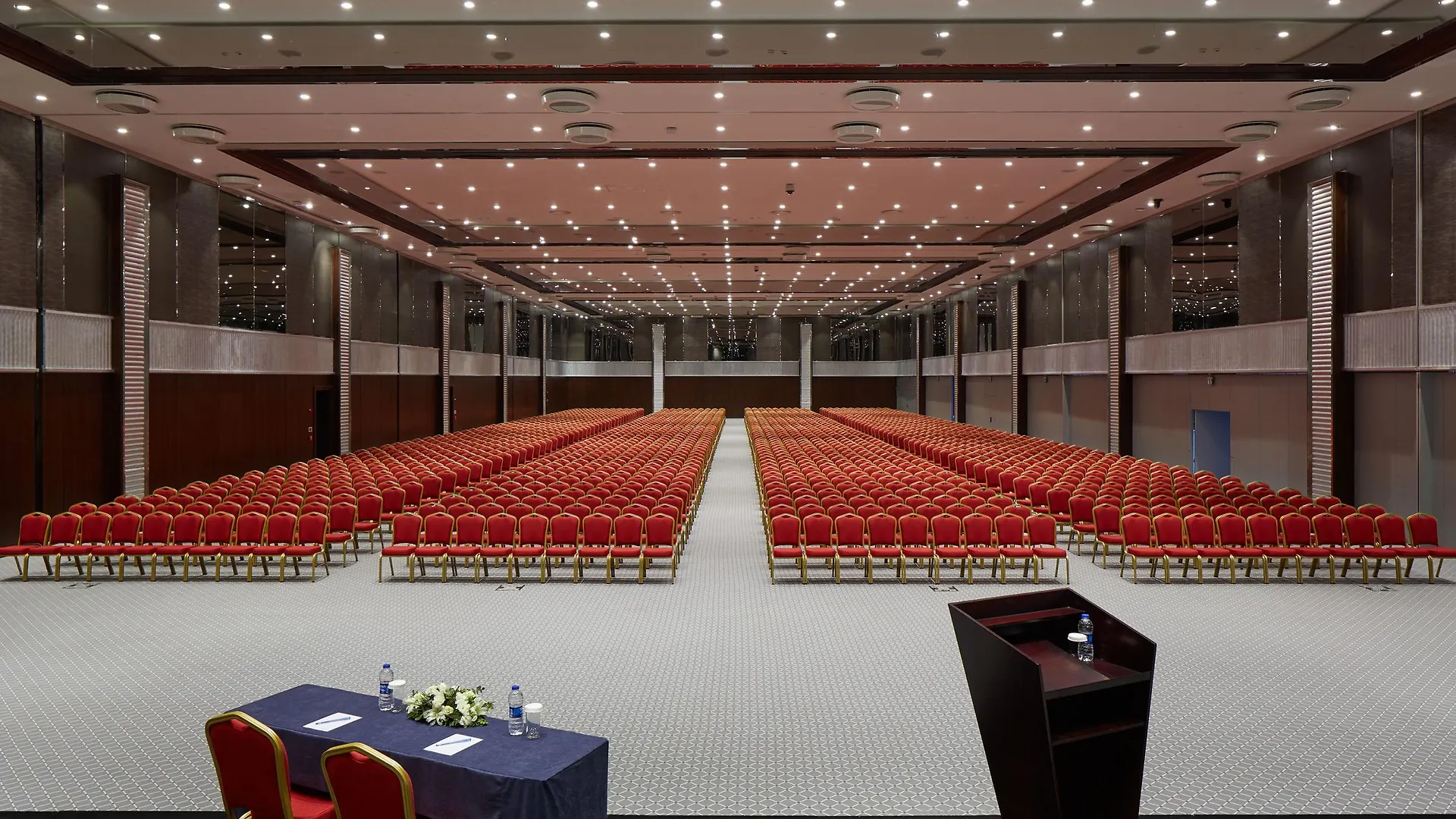 Pullman Istanbul Hotel & Convention Center