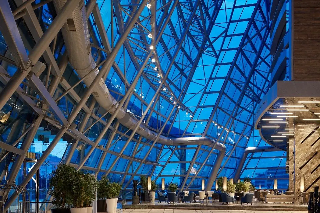 Pullman Istanbul Hotel & Convention Center 5*,