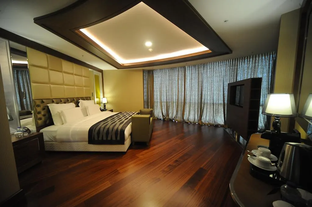 Pullman Istanbul Hotel & Convention Center