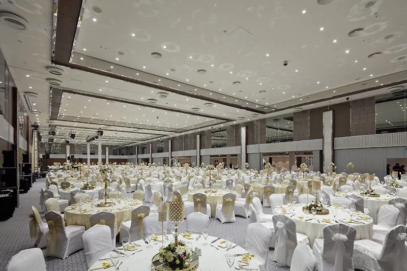 Pullman Istanbul Hotel & Convention Center